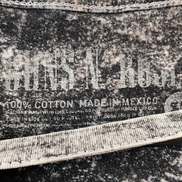 Guns n Roses t-shirt - Picture 3 of 4